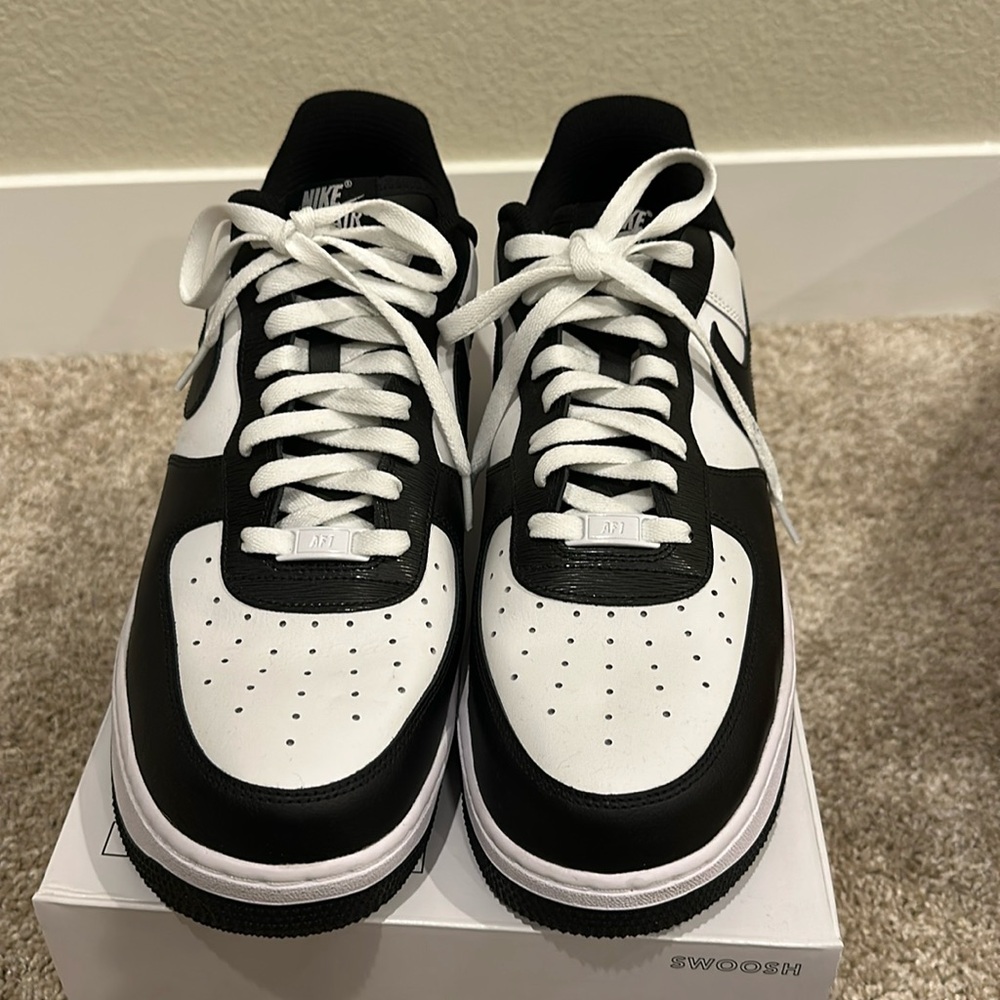 Nike Air Force 1